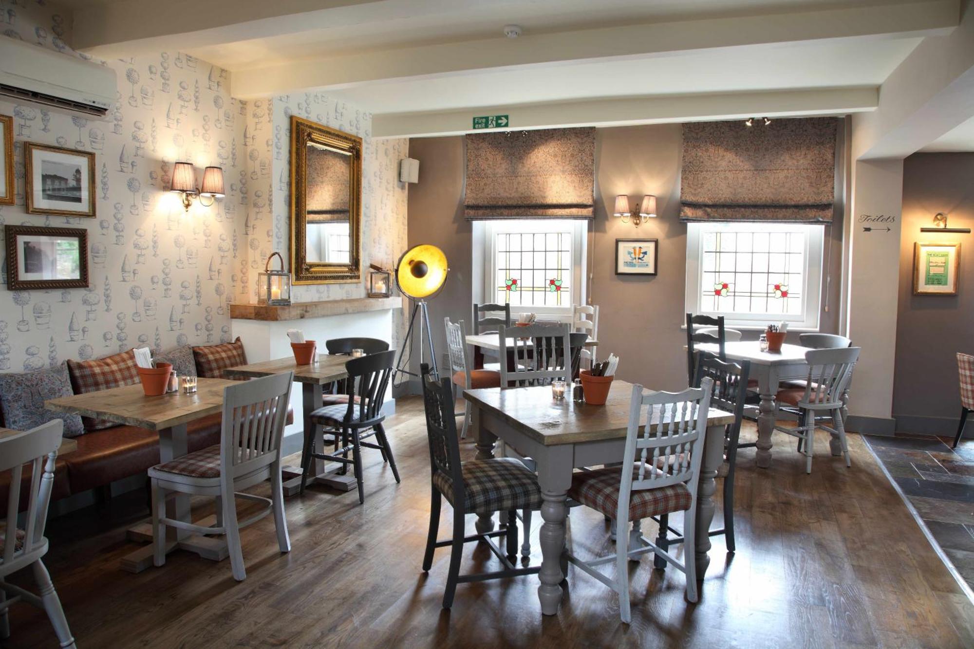 Flower Pot Hotel Sunbury-on-Thames Εξωτερικό φωτογραφία