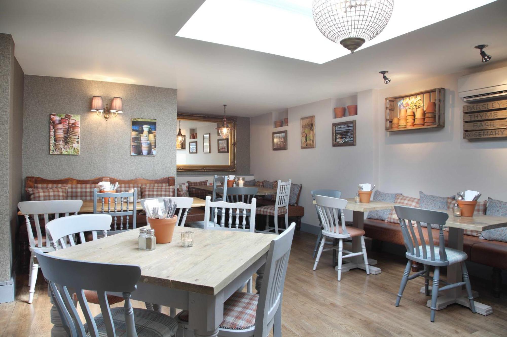 Flower Pot Hotel Sunbury-on-Thames Εξωτερικό φωτογραφία